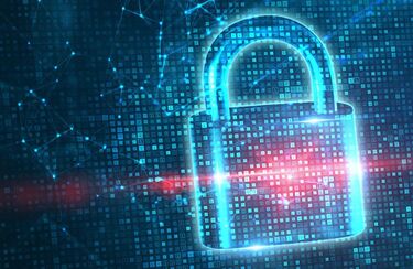 Ein Vorhängeschloss schützt symbolisch die Kundendaten von o.t.n